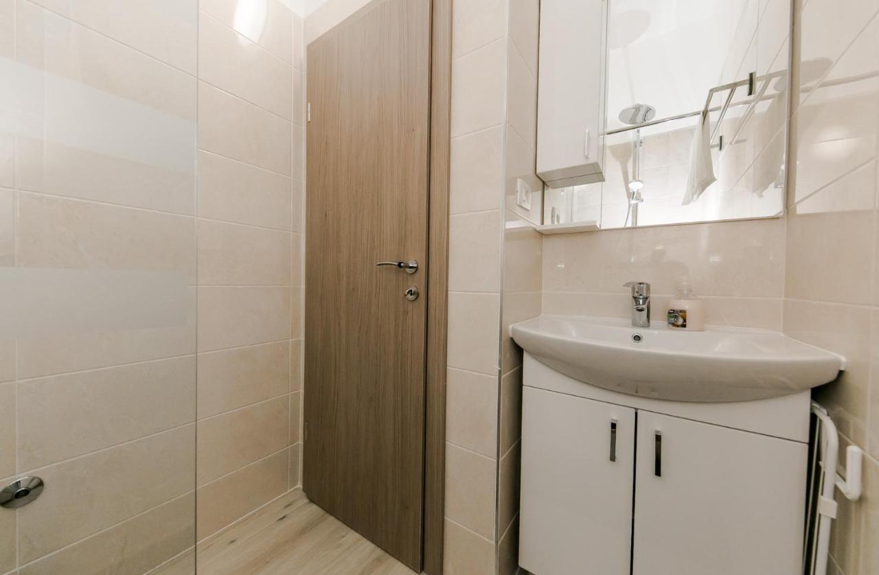 Ferienwohnung Palomia B Split Exterior foto